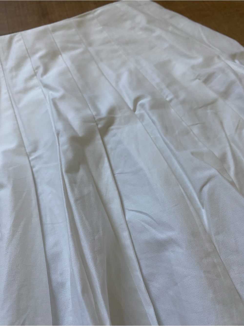 Commense White Pleated Midi Skirt - Picture 4 of 4